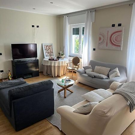 Luxury Center Appartment Novi Ligure Exterior foto