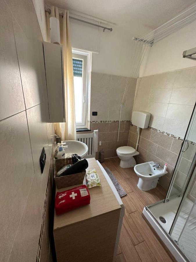 Luxury Center Appartment Novi Ligure Exterior foto